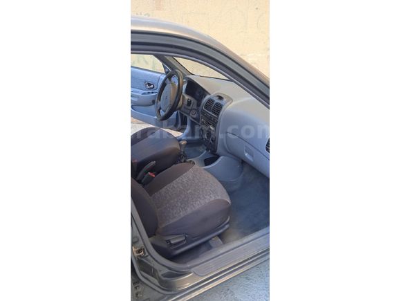İlk Sahibinden Hyundai Accent 1.6 Admire 2005 Model