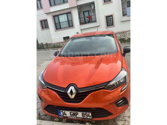 Sahibinden Renault Clio 1.0 TCe Joy 2023 Model İzmir