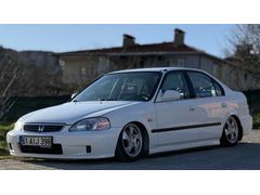 Sahibinden Honda Civic 1.6 i ES 2000 Model  306.000 km Beyaz