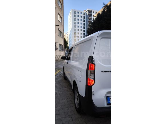 Sahibinden Ford Transit Courier 1.5 EcoBlue Trend 2024 Model Garantisi Devam Ediyor