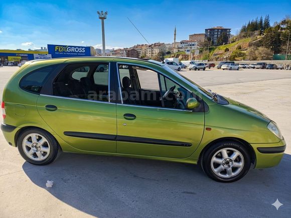 Sahibinden Renault Scenic 1.6 RXT 2001 Model