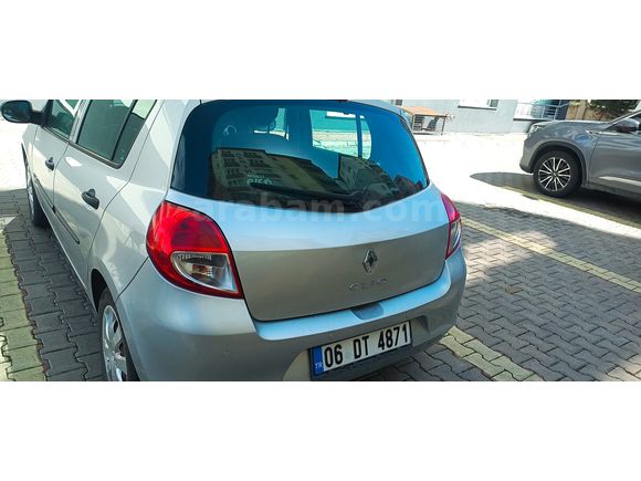 Sahibinden Renault Clio 1.2 Authentique 2012 Model