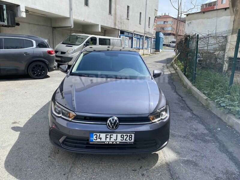 Galeriden Volkswagen Polo 1.0 TSi Life 2022 Model İstanbul 113.000 km Füme
