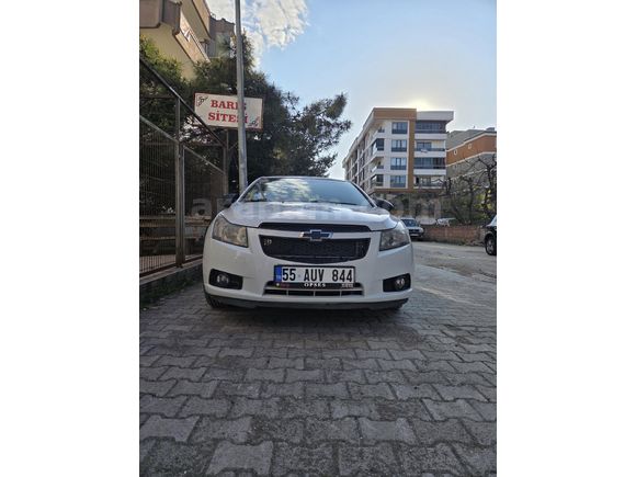 ACİL Sahibinden Chevrolet Cruze 1.6 LS Plus 2011 Model