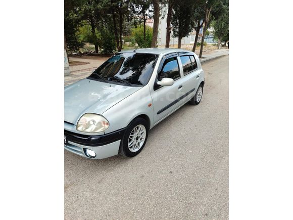 Sahibinden Renault Clio 1.6 RXT 2000 Model