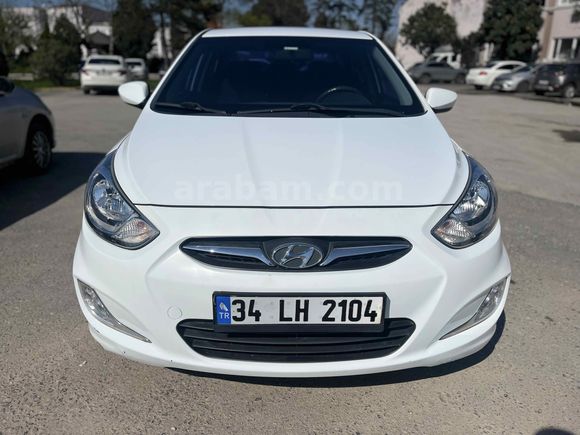 Sahibinden Hyundai Accent Blue 1.6 CRDI Mode 2014 Model 