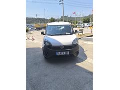 Sahibinden Fiat Doblo Combi 1.6 Multijet Easy 2022 Model