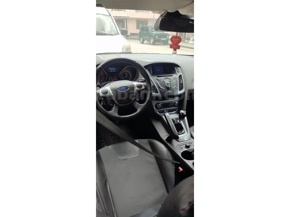 Sahibinden Ford Focus 1.6 SCTi Titanium 2011 Model