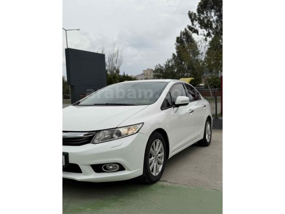 Araç adanada 10 yıllık Sahibinden Honda Civic