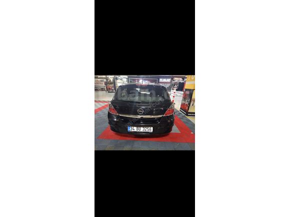 Sahibinden Opel Astra 1.6 Essentia 2011 Model