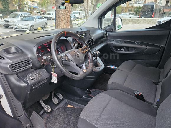 Sahibinden Opel Combo 1.5 CDTI Edition 2023 (KISA ŞASİ) Model