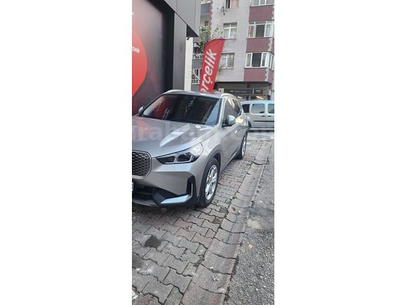 Sahibinden BMW iX1 2025 Model  sport line