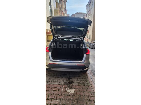 Sahibinden BMW iX1 2025 Model  sport line