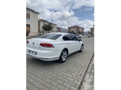 Sahibinden Volkswagen Passat 1.6 TDi BlueMotion Comfortline 2016 Model  275.000 km Beyaz