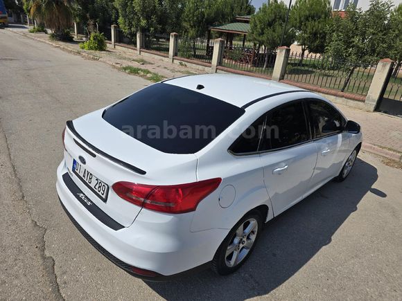 Öğretmenden 2015 model Focus 1.6 TDCi Trend X