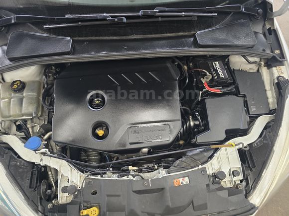 Öğretmenden 2015 model Focus 1.6 TDCi Trend X