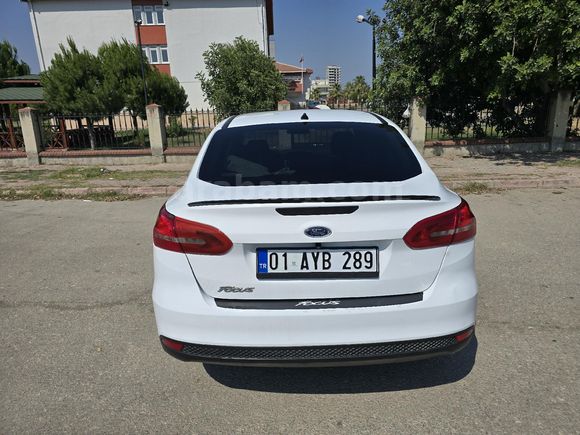 Öğretmenden 2015 model Focus 1.6 TDCi Trend X