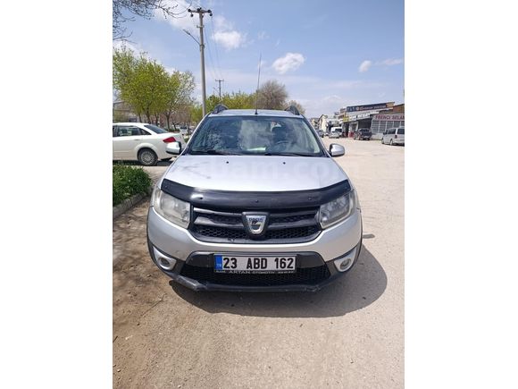 Sahibinden Temiz Dacia Sandero 1.5 dCi Stepway