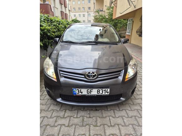Sahibinden Toyota Auris 1.4 D-4D Comfort Extra 2011 Model İstanbul