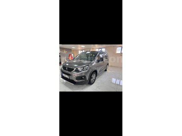 Sahibinden Peugeot Rifter 1.5 BlueHDI Plus Allure 2022 Model