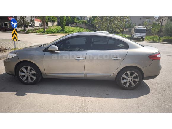 RENAULT FLUENCE EN DOLU PRİVİLEGE PAKET AİLE ARACI