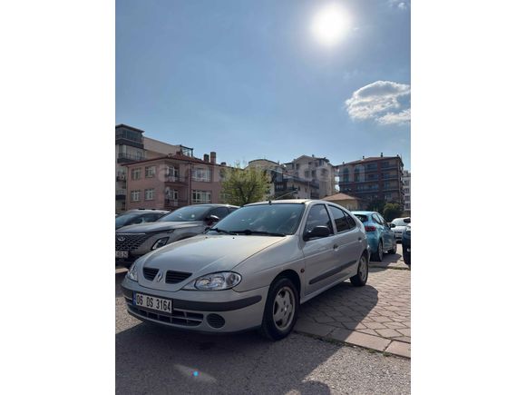 Sahibinden Renault Megane 1.4 Alize 2001 Model 