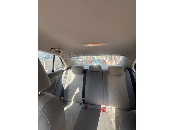 Sahibinden Volkswagen Jetta 1.6 Primeline 2010 Model