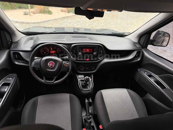 Galeriden Fiat Doblo Combi 1.6 Multijet Easy 2023 Model İzmir