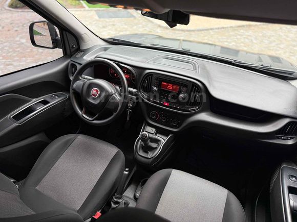 Galeriden Fiat Doblo Combi 1.6 Multijet Easy 2023 Model İzmir