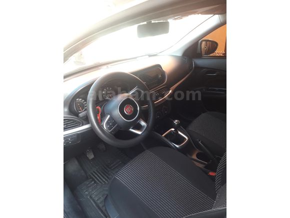 Sahibinden Fiat Egea 1.4 Fire Easy 2018 Model  83.000 km Beyaz