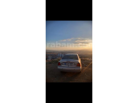 Sahibinden Ford Focus 1.6 Ambiente 2001 Model
