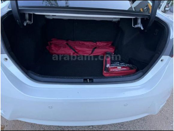 bayan sürücüden Toyota Corolla 1.6 Premium 2016 Model