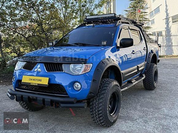 C & M MOTORS'DAN 4*4 OFF ROAD DÜŞÜK KM EKSİKSİZ