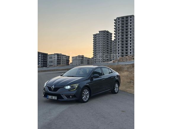 Galeriden Renault Megane 1.5 dCi Touch Plus 2018 Model Gaziantep