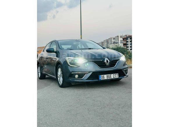 Galeriden Renault Megane 1.5 dCi Touch Plus 2018 Model Gaziantep