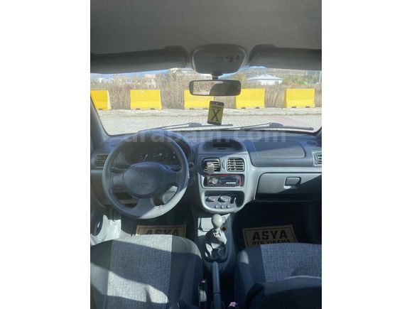 Sahibinden Renault Clio 1.6 RXT 1999 Model 