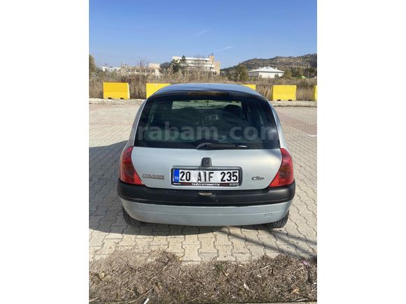 Sahibinden Renault Clio 1.6 RXT 1999 Model 