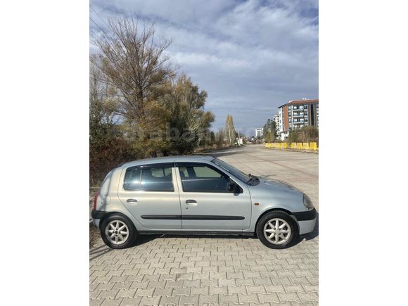 Sahibinden Renault Clio 1.6 RXT 1999 Model 