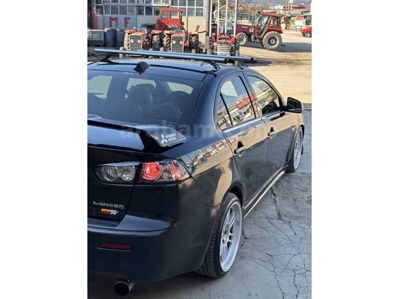 Sahibinden Mitsubishi Lancer 1.5 Inform 2010 Model 