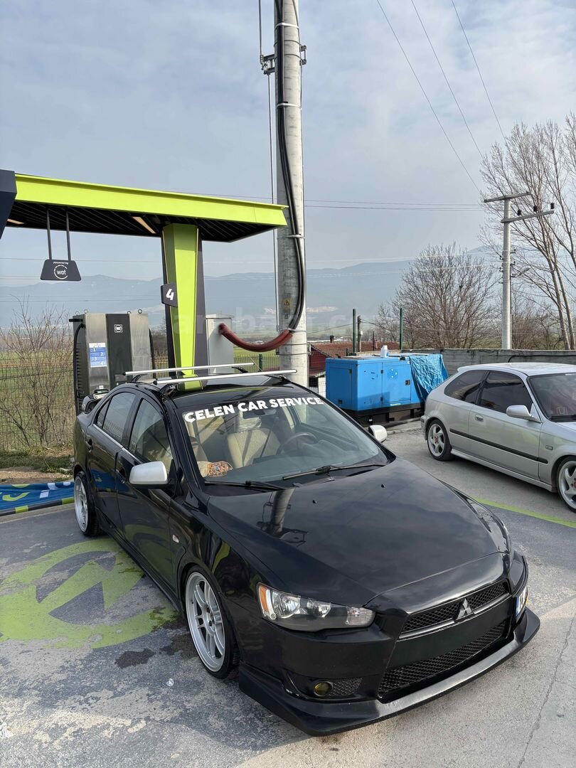 Sahibinden Mitsubishi Lancer 1.5 Inform 2010 Model Bolu 250.000 km Siyah 4