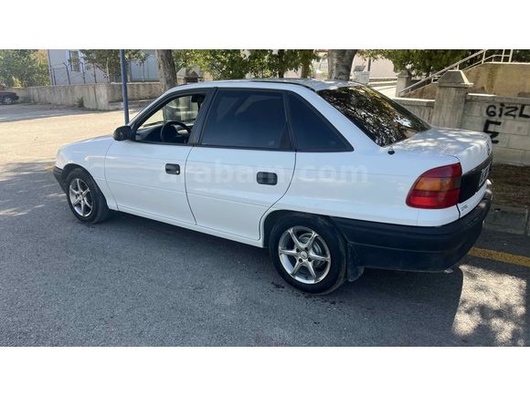 Sahibinden Opel Astra 1.4 GL 1998 Model 