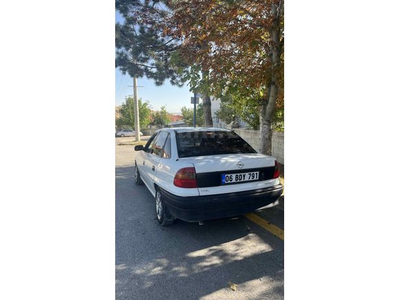 Sahibinden Opel Astra 1.4 GL 1998 Model 