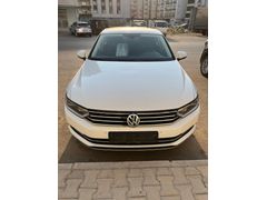 Sahibinden Volkswagen Passat 1.6 TDi BlueMotion Comfortline 2014 Model  170.000 km Beyaz