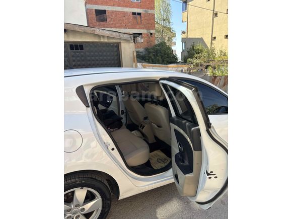 Sahibinden Renault Megane 1.5 dCi Expression 2011 Model 