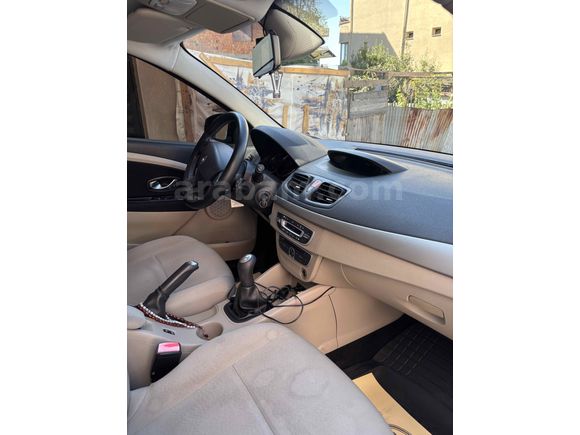 Sahibinden Renault Megane 1.5 dCi Expression 2011 Model 