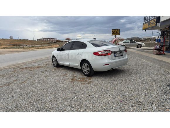 Sahibinden Renault Fluence 1.5 dCi Touch 2015 Model
