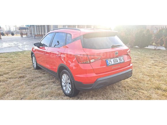 Sahibinden Seat Arona 1.0 EcoTSI Style 2023 Model