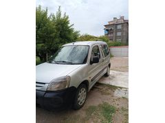 Sahibinden Peugeot Partner 1.9 D 2009 Model  146. 000 km Gri (Gümüş)