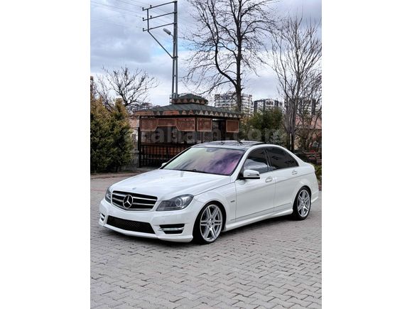 Sahibinden Mercedes-Benz C180 5G-TRONİC Kompressor BlueEfficiency AMG 2012  
