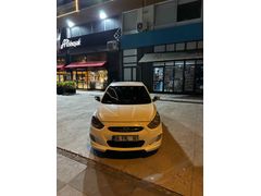 Sahibinden Hyundai Accent Blue 1.4 CVVT Mode 2012 Model 